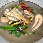 Mesa Grill Restaurant Cafe B&B 드지비르지노