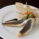 Mesa Grill Restaurant Cafe 3* 드지비르지노
