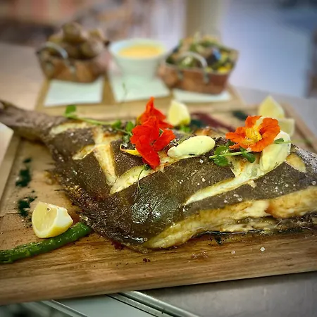 Nocleg ze śniadaniem Mesa Grill Restaurant Cafe