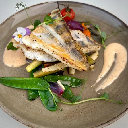 Mesa Grill Restaurant Cafe Nocleg ze śniadaniem Dźwirzyno