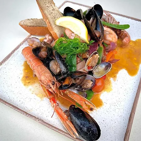 Mesa Grill Restaurant Cafe Oda ve Kahvaltı Dźwirzyno