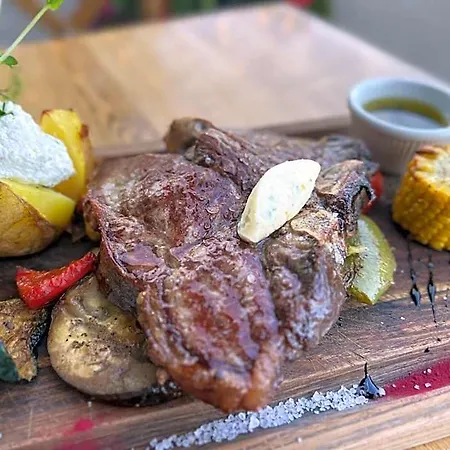 Mesa Grill Restaurant Cafe فندق مبيت وإفطار