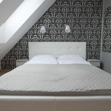 Mesa Grill Restaurant Cafe 3*