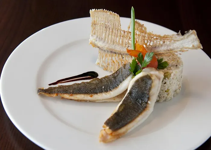 Mesa Grill Restaurant Cafe 3* Дзвижино